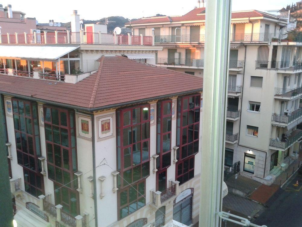 Hotel Duarte بورديغيرا المظهر الخارجي الصورة