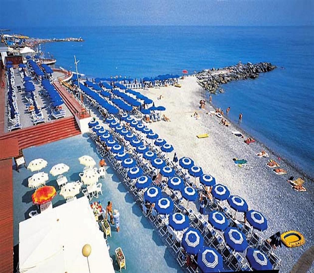 Hotel Duarte بورديغيرا المظهر الخارجي الصورة